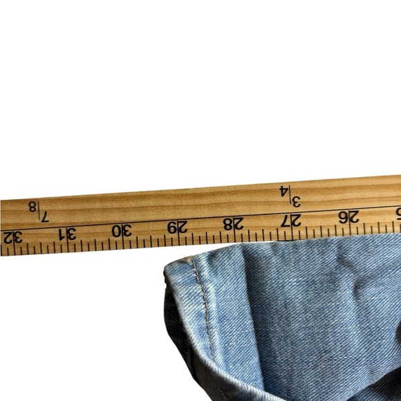 Lee Light Blue Distressed Boyfriend Jeans Size 8 Medium - Picture 9 of 9